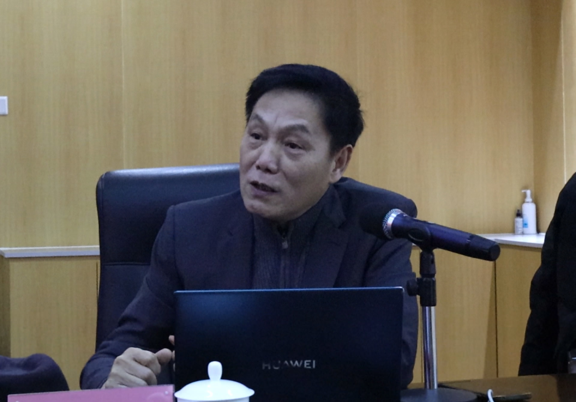 創(chuàng)新與出海 北京升華電梯羅海閩董事長應(yīng)邀出席“智慧創(chuàng)新、砥礪前行”電梯智能制造、更新改造新年座談會(huì)(圖2)